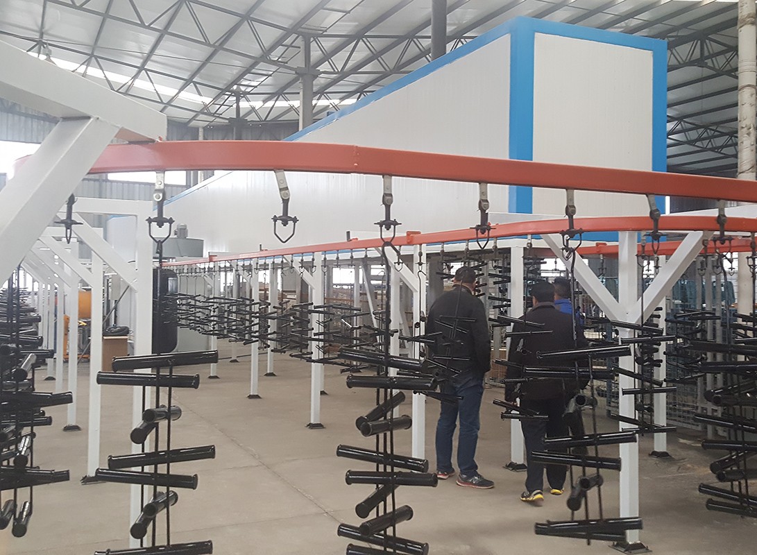 電動(dòng)三輪車(chē)涂裝流水線(xiàn)(圖3) 電動(dòng)三輪車(chē)涂裝流水線(xiàn)(圖3)